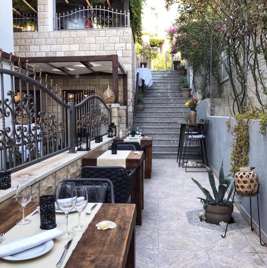 Melani Hvar Apartman *