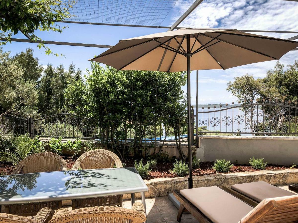 Apartment Melani Hvar